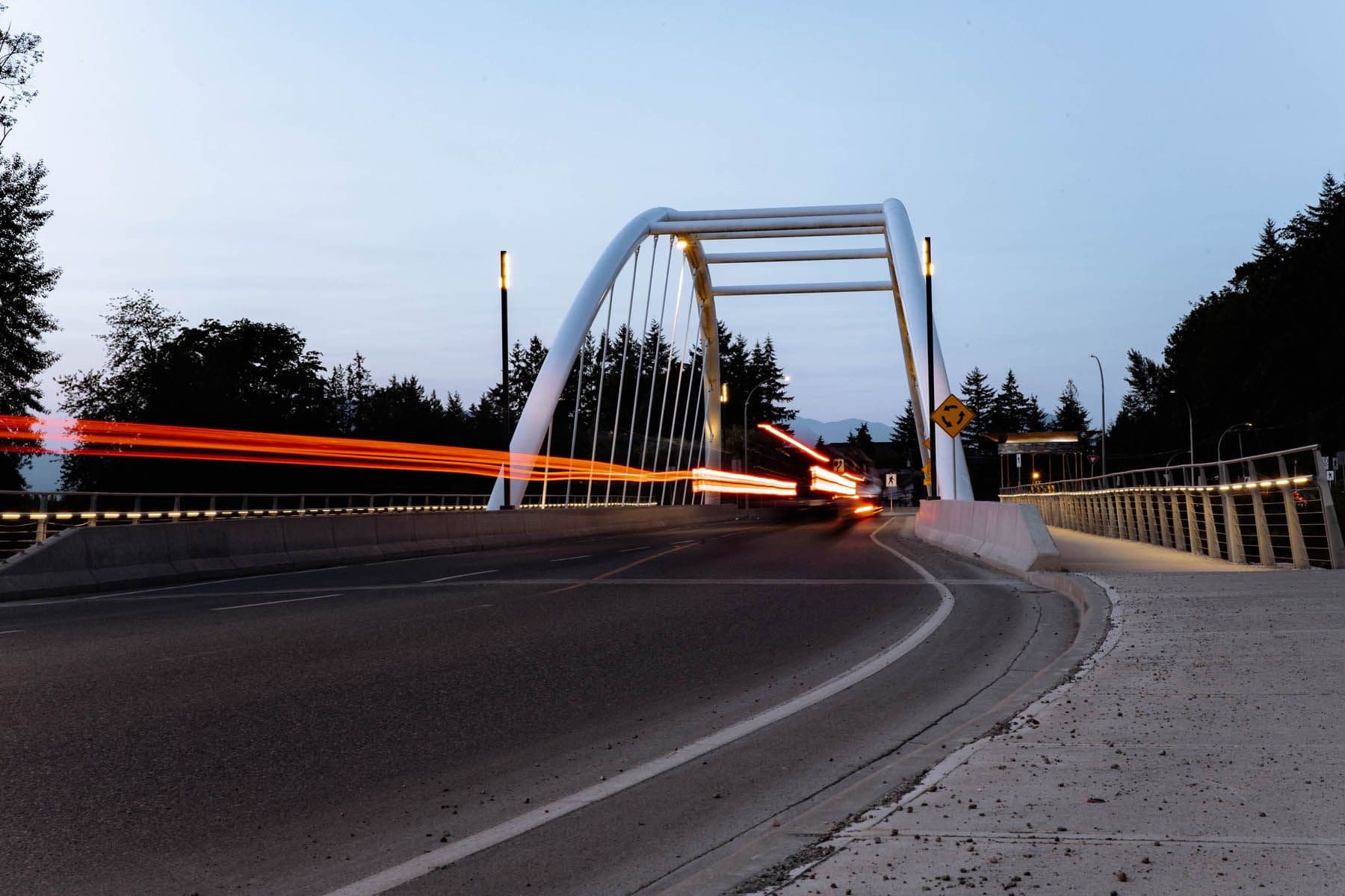 Vedder bridge at dusk