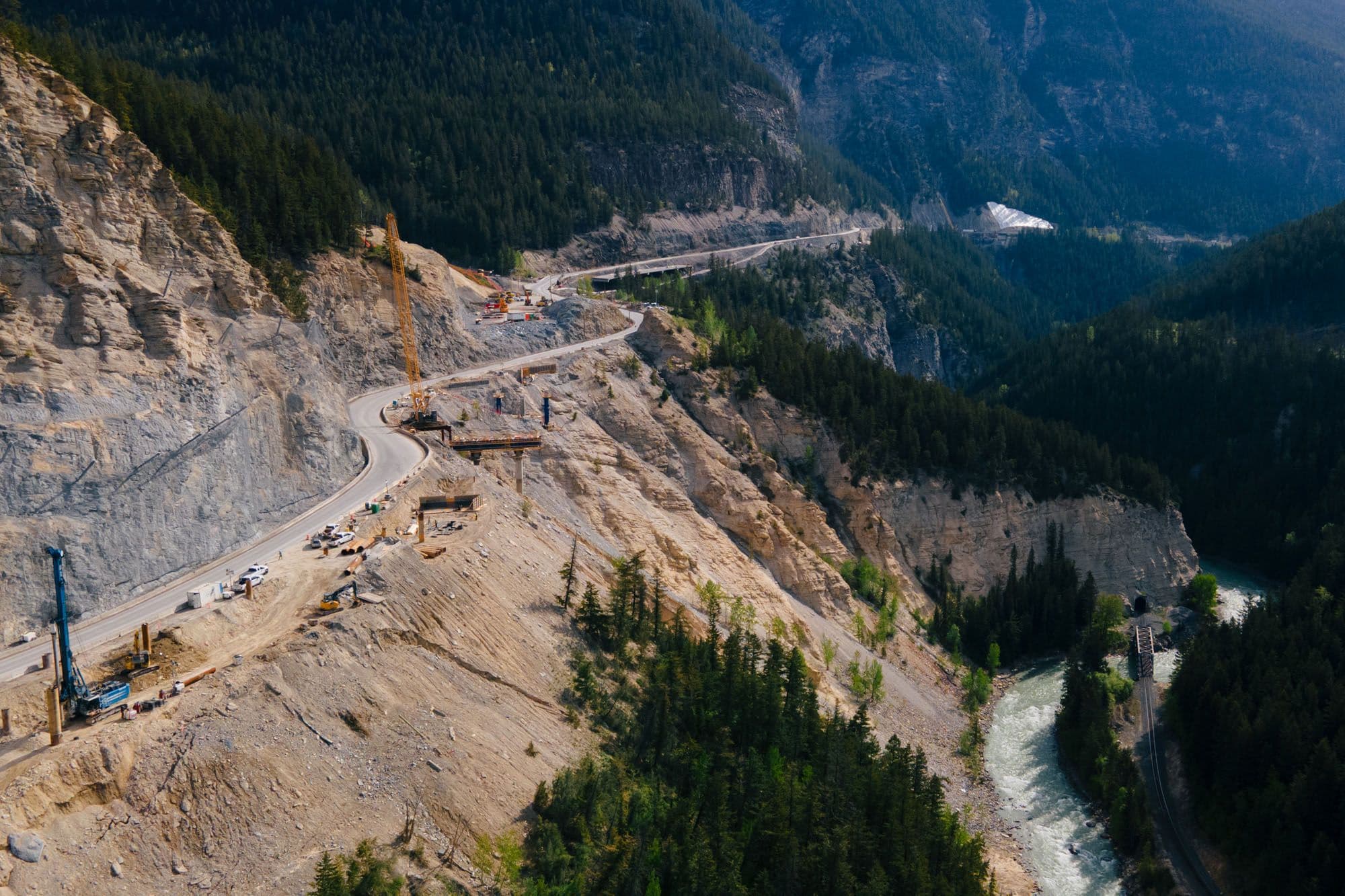 Span of constructed highway at Kicking Horse Canyon Project, Phase 4